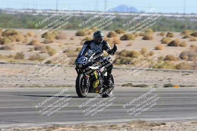 media/Oct-20-2024-CVMA (Sun) [[d4a3dff211]]/Race 16-Formula Middleweight/